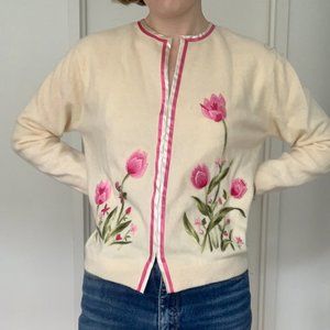 Vintage 50s 60s Embroidered Lambswool Angora Cardigan Sweater